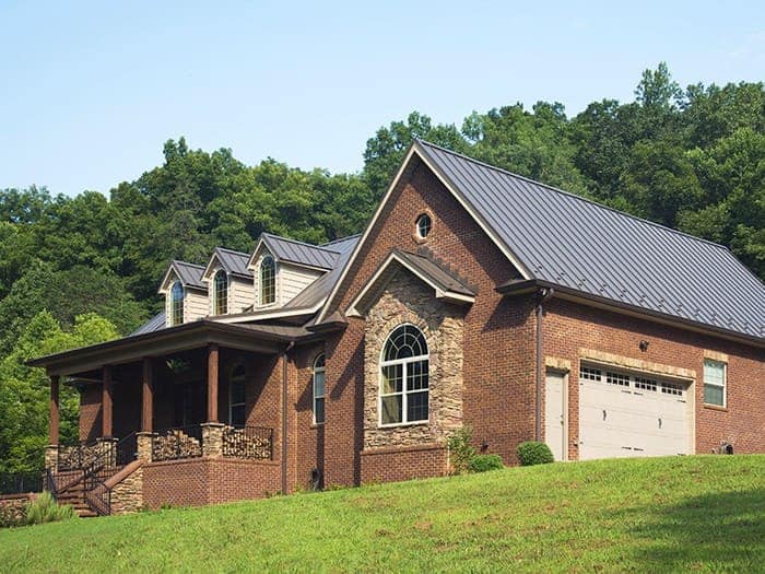 Roof-Contractors-Madison-WI-Verona-Metal-Roofing-Brick-Home-4.jpg
